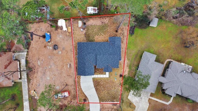 Building Photo - 23855 Creek Wood Dr