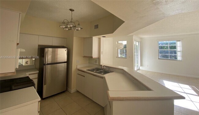 Building Photo - 3165 NE 184th St