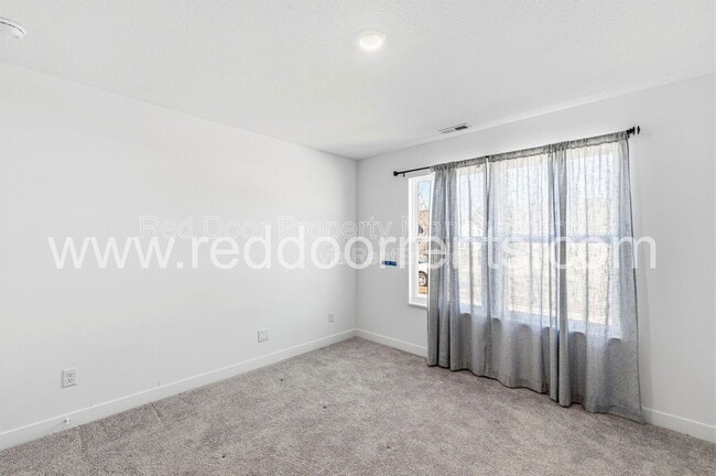 Building Photo - 783 Garrow Dr