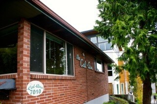 Building Photo - 7010 California Ave SW