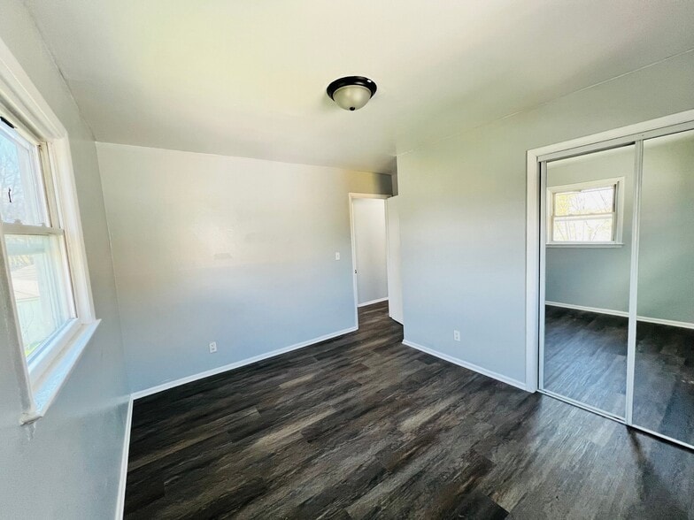 Building Photo - 5856 N 63rd St