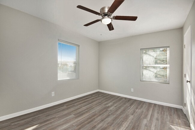 Building Photo - 408 Dawson Cir