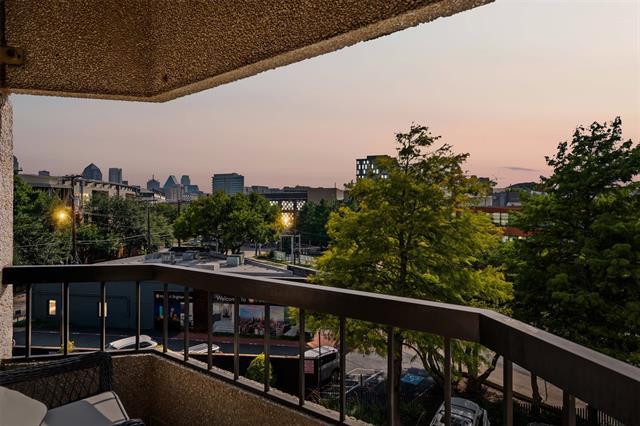 Building Photo - 3030 McKinney Ave