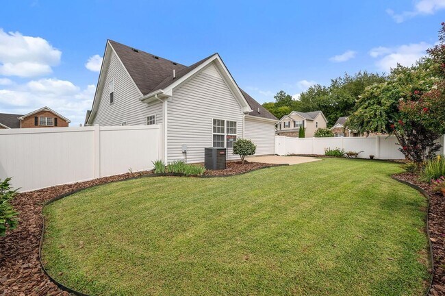 Building Photo - Coming Soon, Beautiful Murfreesboro home in Blackman School District!