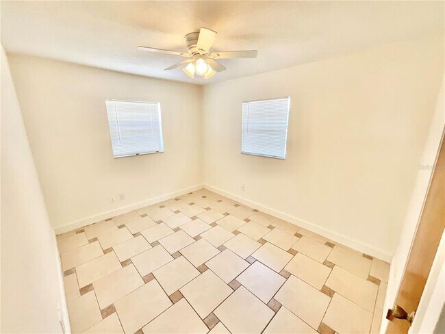 Building Photo - 15442 59th St N