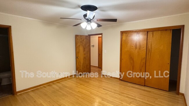 Building Photo - 115 Co Rd 576