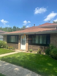 Building Photo - 6823 Pierce Dr