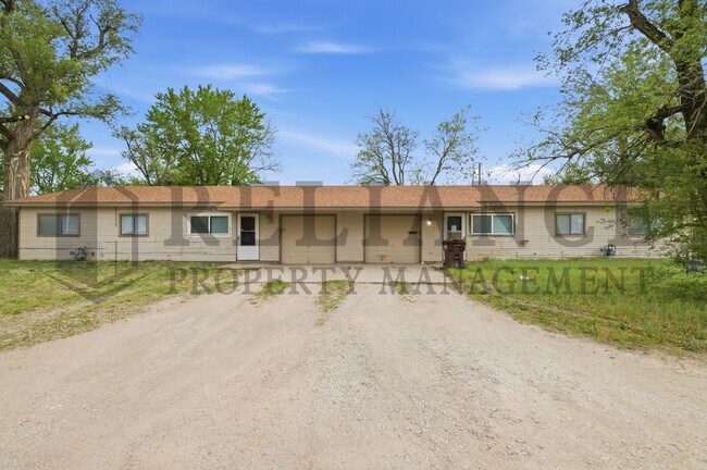 Building Photo - 5026 W Newell St