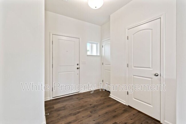 Building Photo - 1169 Scotch Mdws Lp