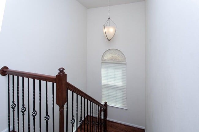 Building Photo - 2515 Baileys Pond Rd