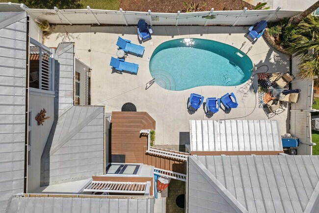 Building Photo - 4518 John Ave