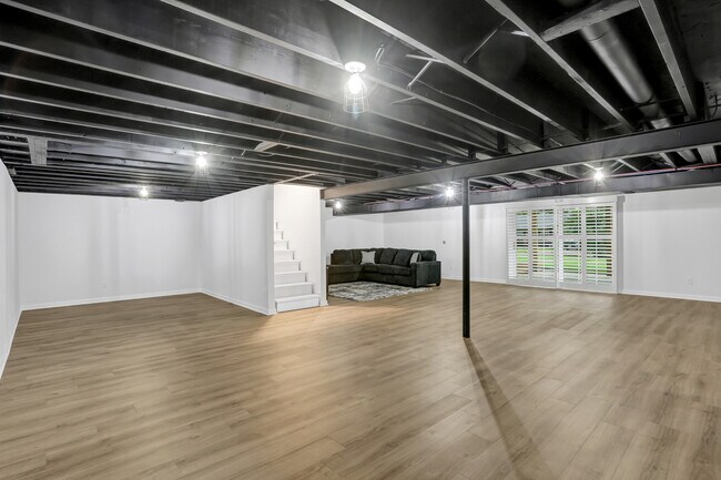 Basement 3 - 12931 Barbezieux Dr