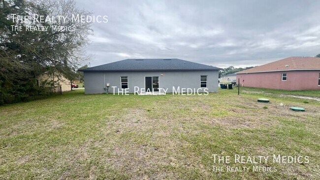 Building Photo - 2122 Sans Souci Ave SE