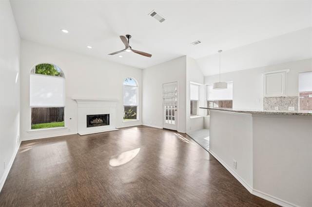 Building Photo - 6717 Misty Hollow Dr