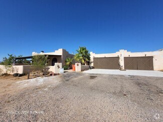 Building Photo - 6309 N Laguna Rd