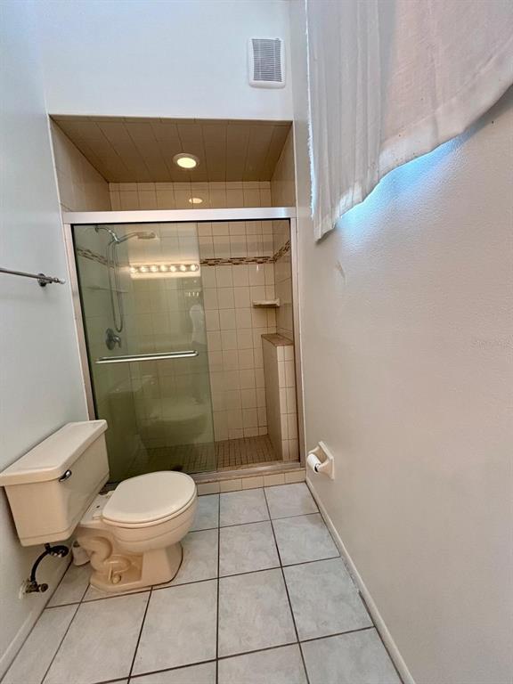 Building Photo - 2211 Fairmont Cir