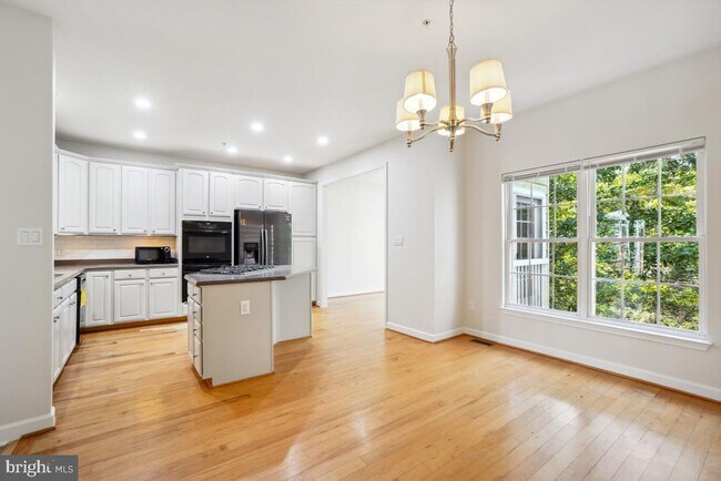 Building Photo - 4844 Lee Hollow Pl
