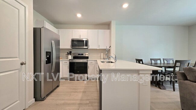 Building Photo - 8369 Everly Preserve Dr