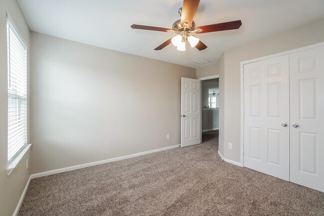 Building Photo - 14315 Cedar Pine Ct