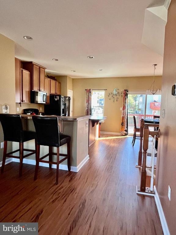 Building Photo - 312 Spring Park Ln