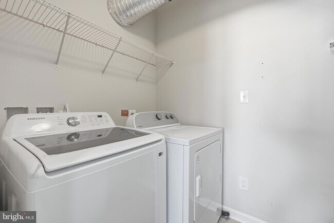 Building Photo - 4774 Dane Ridge Cir