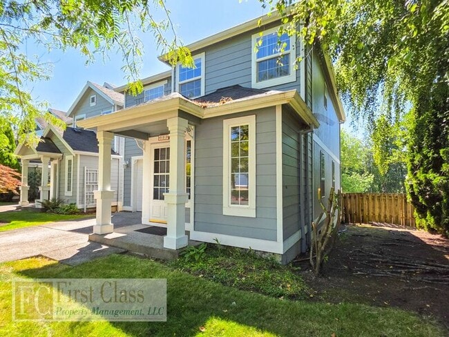 Building Photo - 503 SW 207th Ave