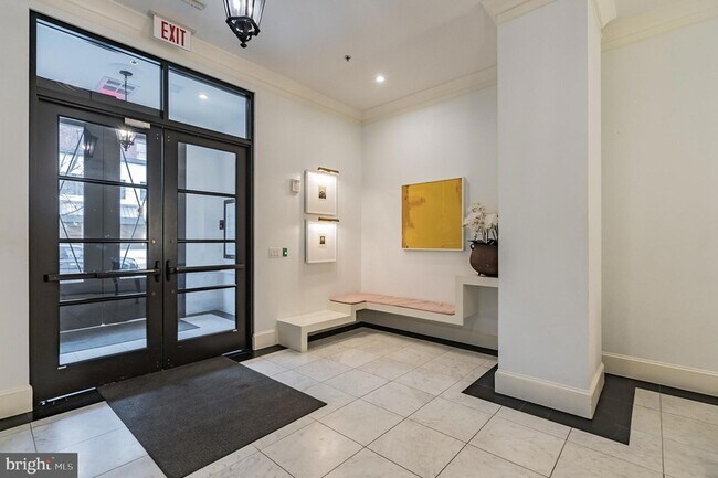 Building Photo - 1011 M St NW