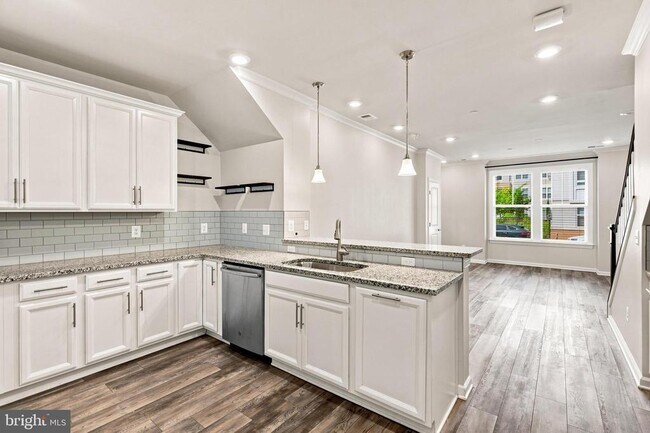 Building Photo - 20704 Wood Quay Dr