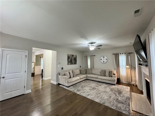 Building Photo - 3245 Hunting Lodge Rd