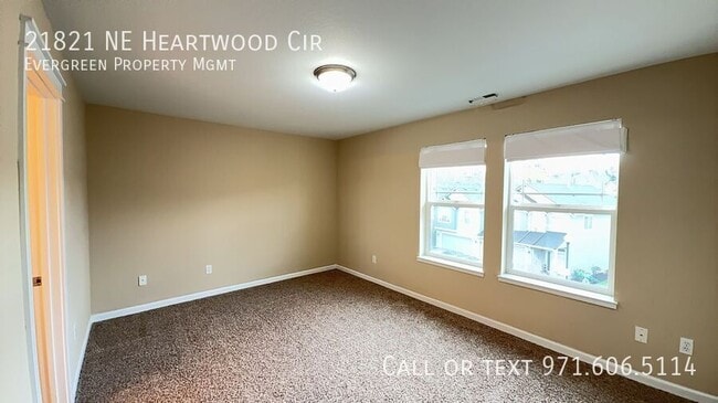 Building Photo - 21821 NE Heartwood Cir