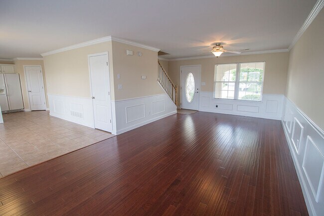 Building Photo - 3308 Crow Ct