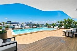 Building Photo - 9901 W Bay Harbor Dr