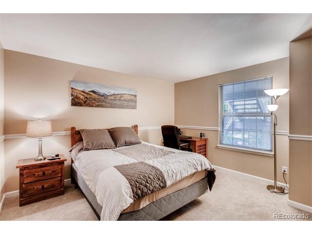 Building Photo - 6711 S Ivy Way