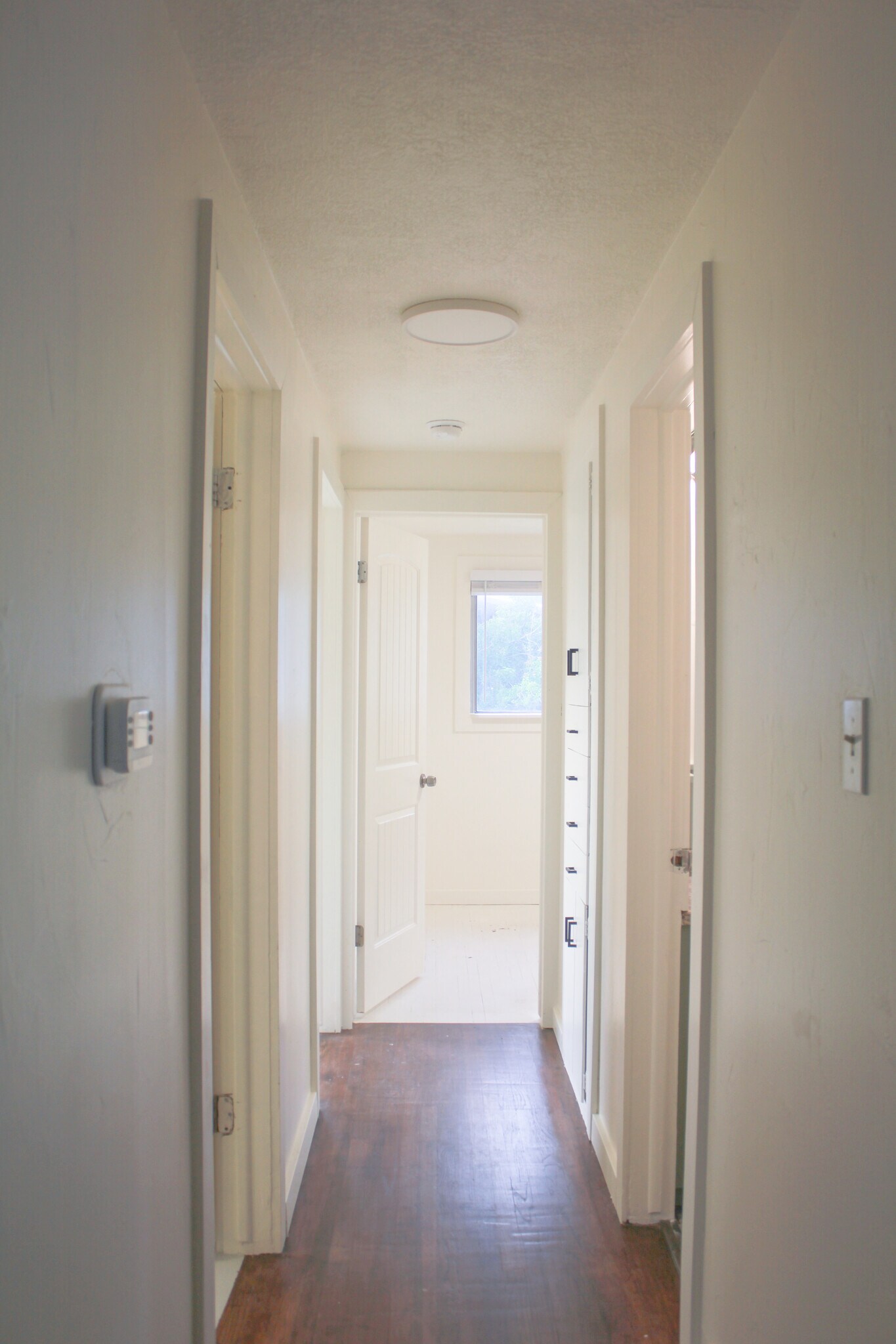 Building Photo - 697 N 1020 E