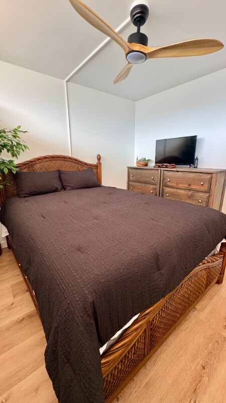 Building Photo - 975 Ala Lilikoi St