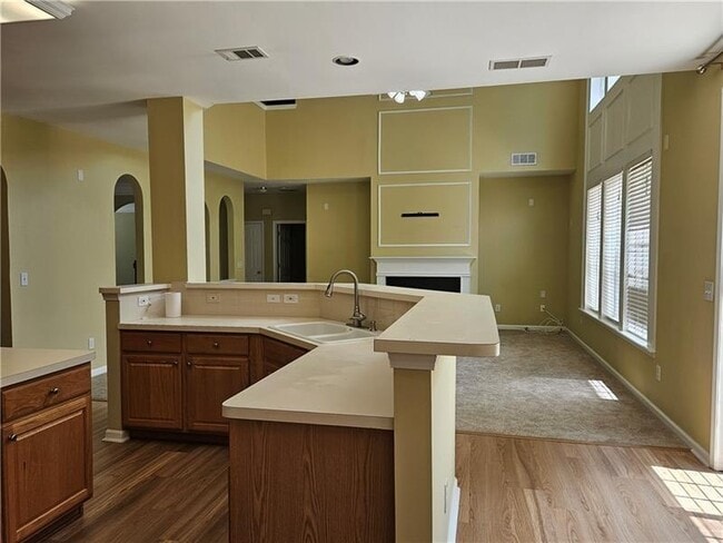 Building Photo - 5064 Coventry Park Ct