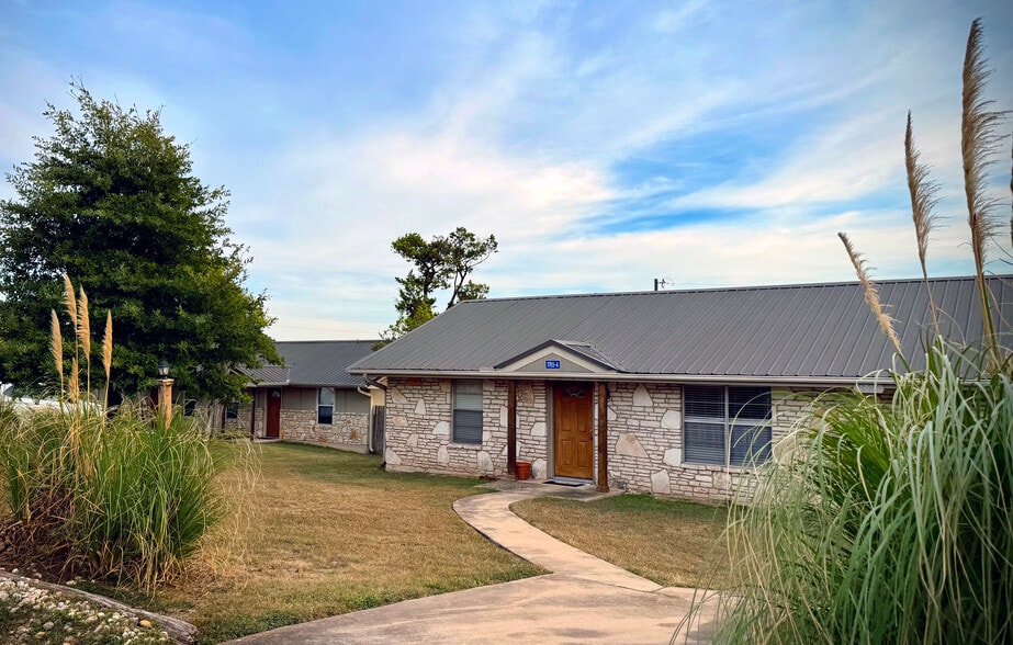 Welcome Home! - Country Hills