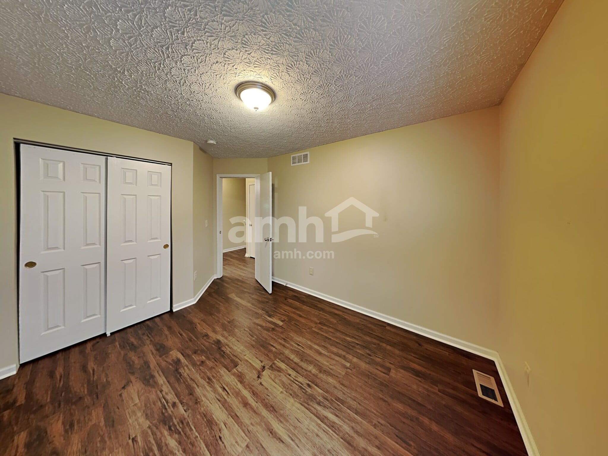 Building Photo - 7901 Chapel Stone Rd