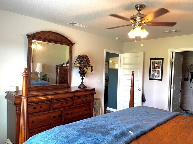 Building Photo - 8623 Tarsus Dr