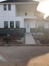 Building Photo - 3407 Enclave Pl