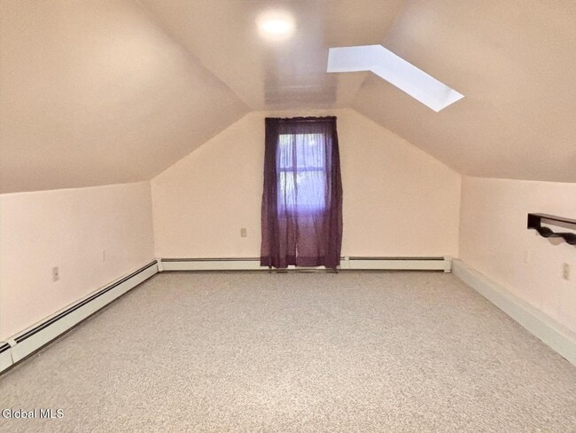 Building Photo - 23 Lakeview Ave