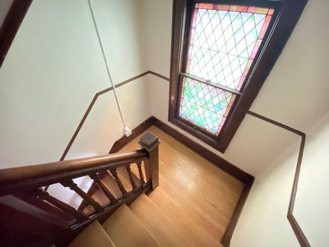 Building Photo - 1483 Belmont Ave