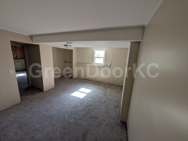 Building Photo - 13843 S Constance Ct