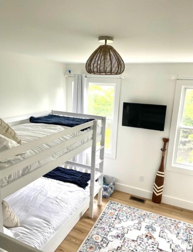 Building Photo - 800 Dune Rd