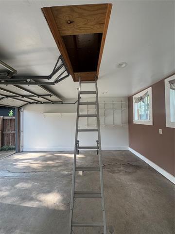 Building Photo - 1322 Hollywood Ave