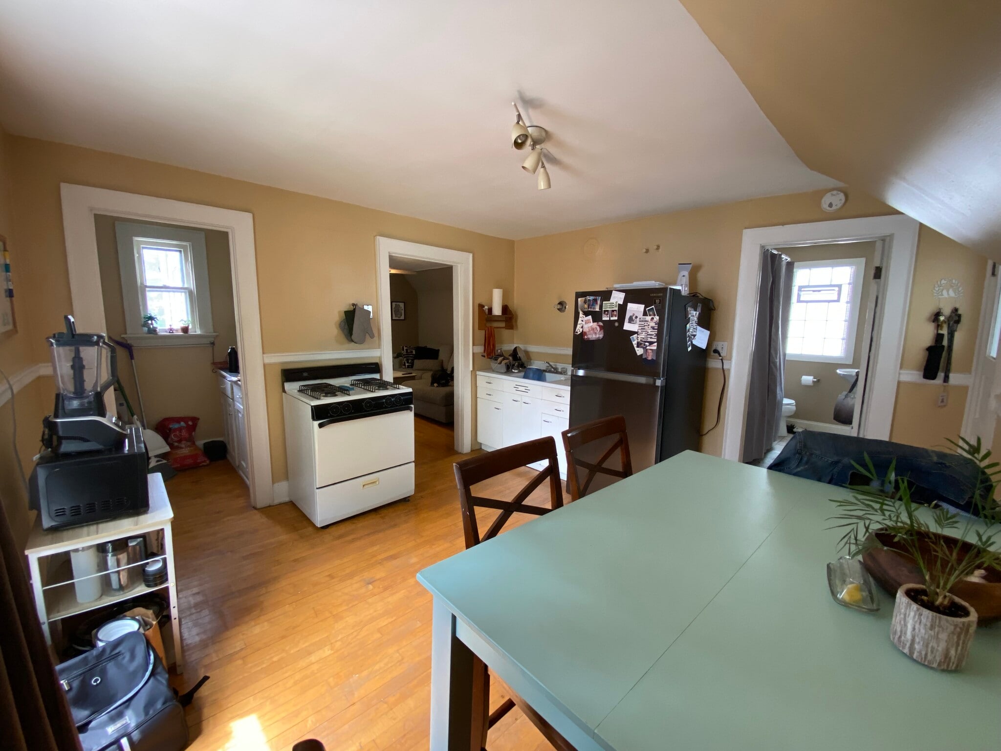 Building Photo - 2730A N Oakland Ave