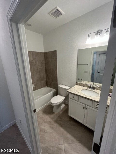 Building Photo - 14638 Cantabria Dr