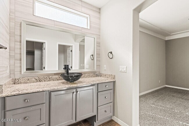 Building Photo - 14812 Oldenberg Ct