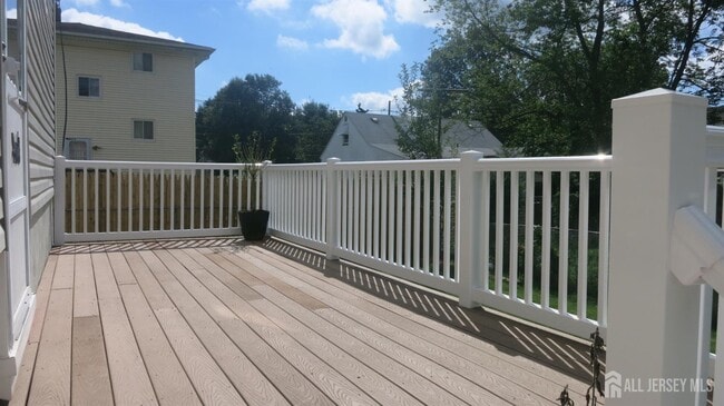 Building Photo - 12 Van Buren Ave