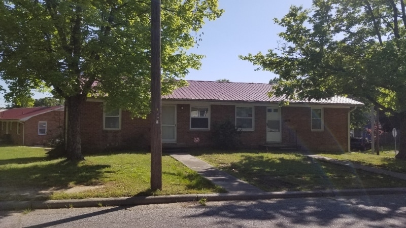 Building Photo - 301 Culbreth Ave